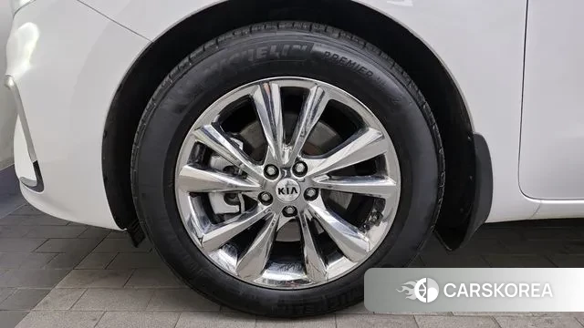 Kia The New Carnival id 3672425 из Кореи 15