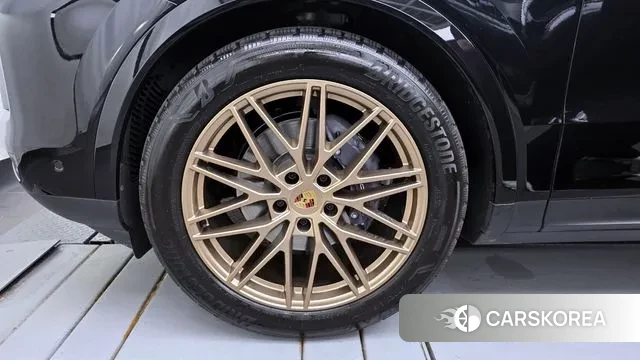 Porsche Cayenne (PO536) id 2998040 из Кореи 15