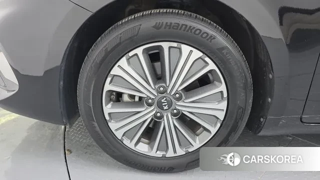 Kia K7 Premier Hybrid id 3060080 из Кореи 15
