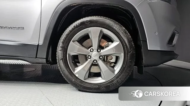 Jeep Cherokee (KL) id 3232711 из Кореи 15