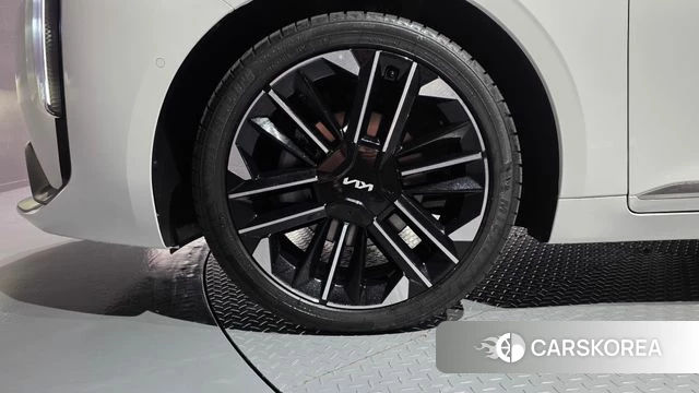 Kia The New K8 Hybrid id 4782911 из Кореи 28