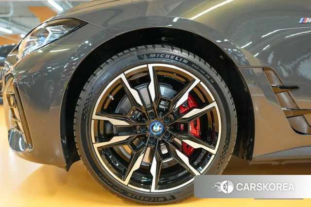 BMW i4 id 3897165 из Кореи 15