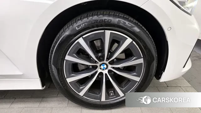 BMW 3 Series (G20) id 3534878 из Кореи 15