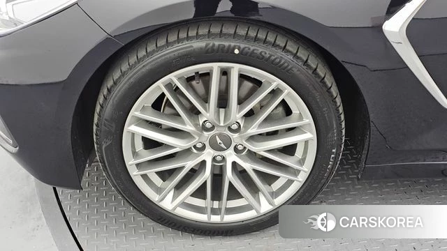 Genesis G70 id 3898939 из Кореи 15