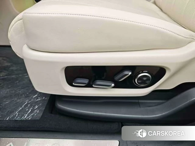 AITO Ask the world M8 id 3926983 из Китая 22