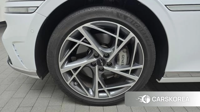 Genesis G90 (RS4) id 3842440 из Кореи 15