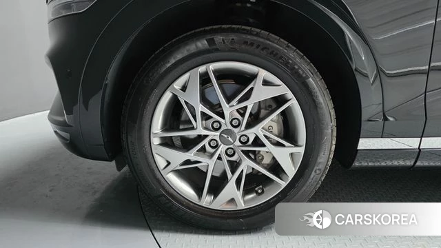 Genesis GV70 id 4186403 из Кореи 28