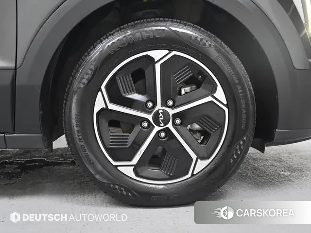 Kia Di Ol Nu Niro id 2973353 из Кореи 15