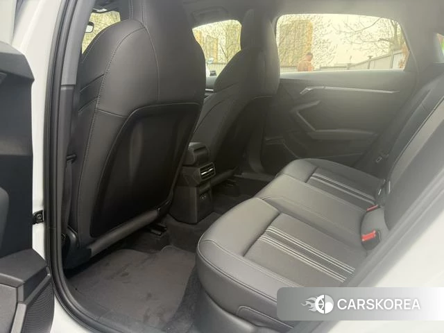 Audi A3 2024 Белый из Китая, фото 5