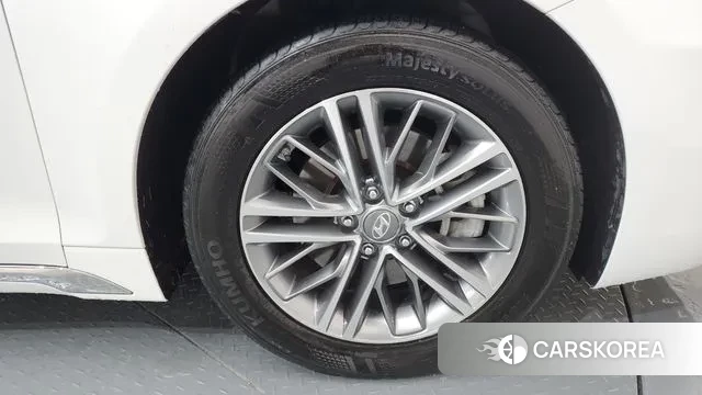 Hyundai Grandeur IG id 3417988 из Кореи 15