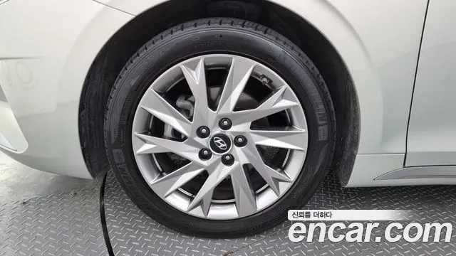 Hyundai The New Grandeur IG Hybrid id 2859753 из Кореи 15