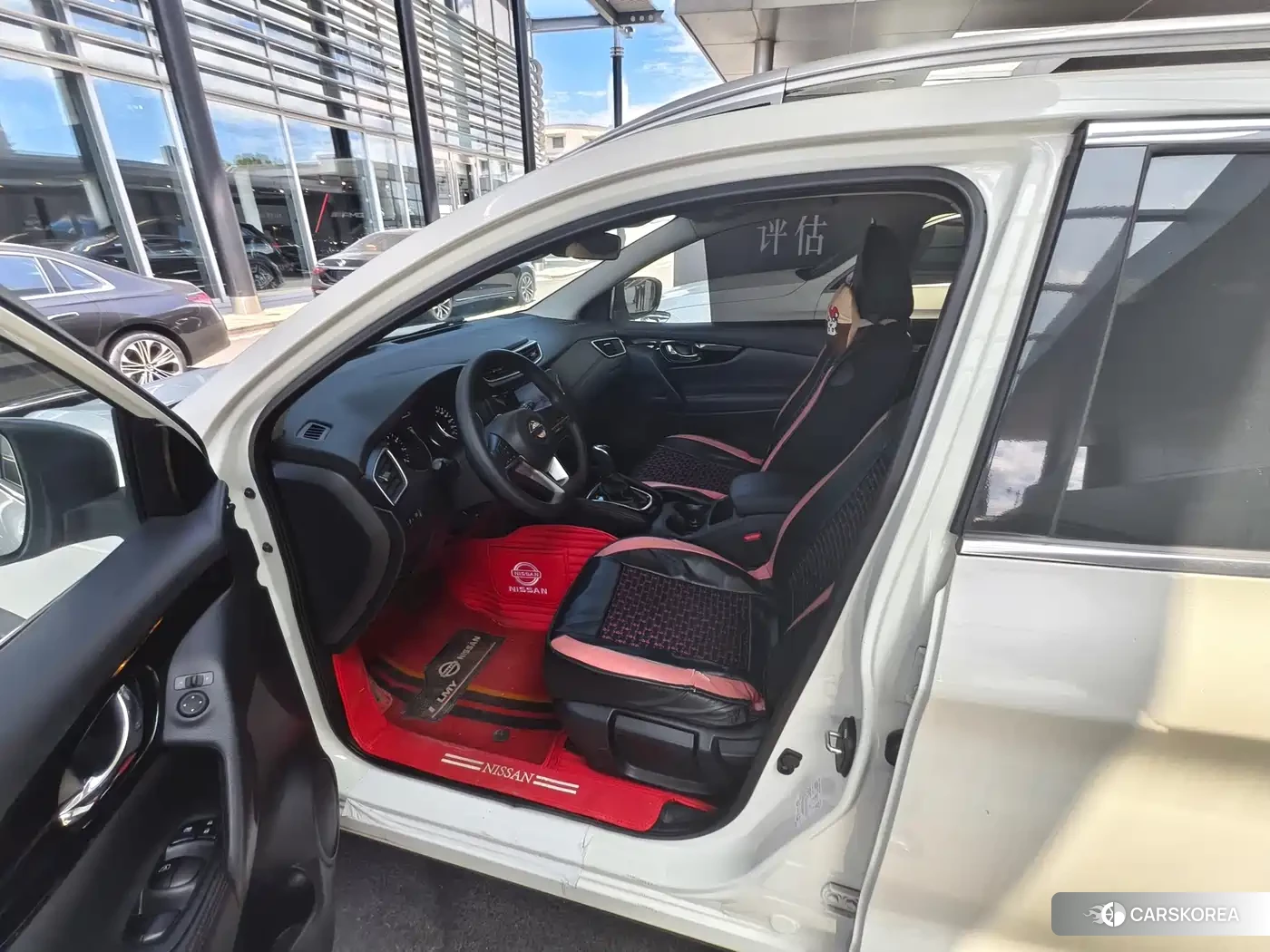 Nissan Qashqai 2022 Белый из Китая, фото 6