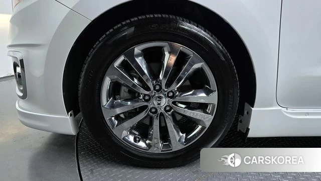 Kia All New Carnival id 3966608 из Кореи 16