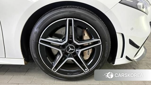 Mercedes-Benz A-Class W177 id 3827945 из Кореи 15