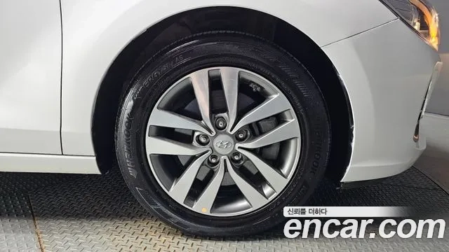 Hyundai i30 (PD) id 2876910 из Кореи 15