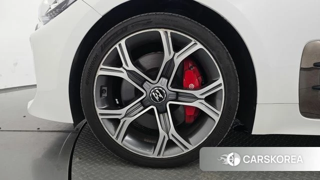 Kia Stinger id 4900800 из Кореи 33