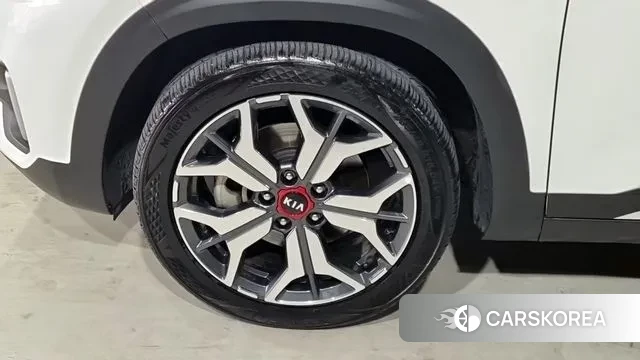 Kia Seltos id 3514805 из Кореи 13