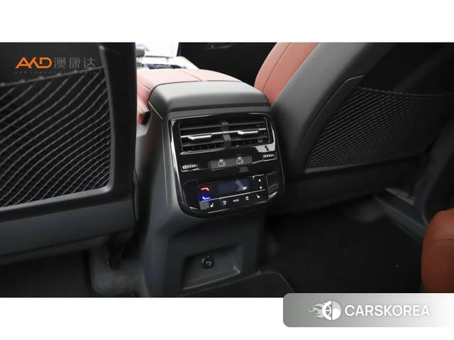 Audi Q6 2023 Черный из Китая, фото 6