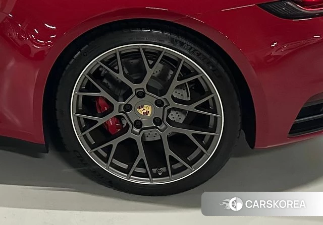 Porsche 911(992) 2024 Красный из Кореи, фото 5