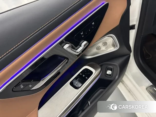 Mercedes-Benz CLE-Class C236 2025 Белый из Кореи, фото 5