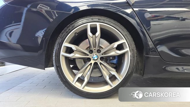 BMW 5 Series (G30) id 4900927 из Кореи 30