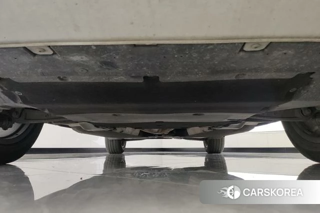 Audi Q5L id 4328867 из Китая 12