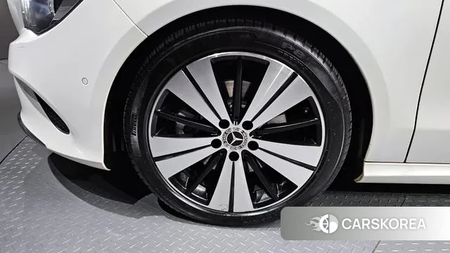 Mercedes-Benz CLA-Class C117 id 3380672 из Кореи 15
