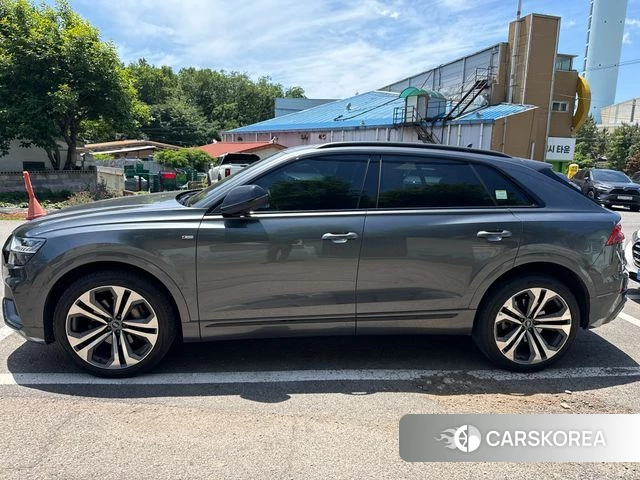 Audi Q8 (4M) 2022 Серый из Кореи, фото 5