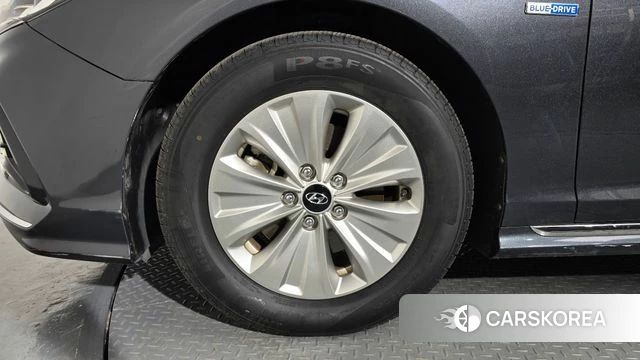 Hyundai Sonata New Rise Hybrid id 4672853 из Кореи 25