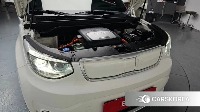 Kia Soul EV id 3894106 из Кореи 15