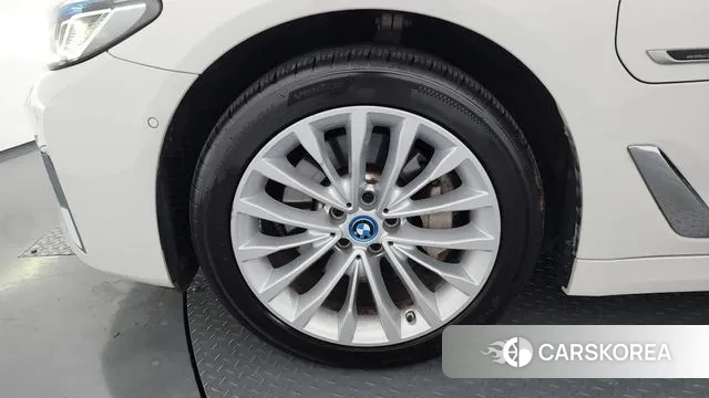 BMW 5 Series (G30) id 3566626 из Кореи 15