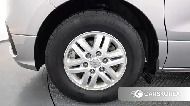 Hyundai The New Grand Starex id 3681901 из Кореи 15