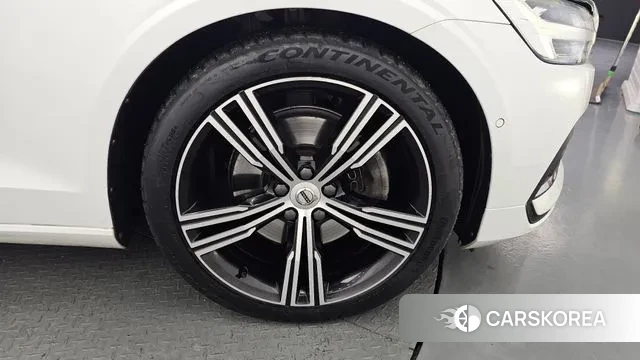 Volvo S60 3rd generation id 3586792 из Кореи 15