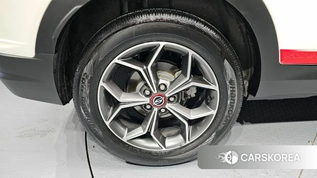 Ssangyong Beautiful Korando id 4283751 из Кореи 26