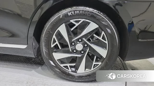 Hyundai The New Grandeur IG Hybrid id 3573600 из Кореи 15