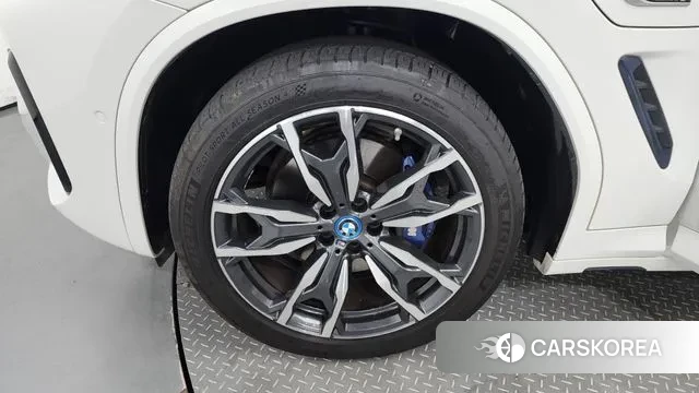 BMW X3 (G01) id 2969479 из Кореи 15