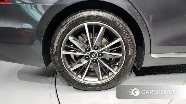 Hyundai The New Grandeur IG id 3000031 из Кореи 15