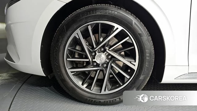 Hyundai The New Grandeur IG id 4309153 из Кореи 25