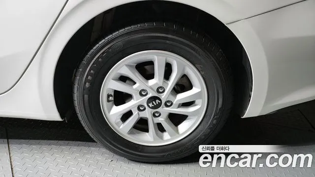 Kia Come New K3 id 2675284 из Кореи 15