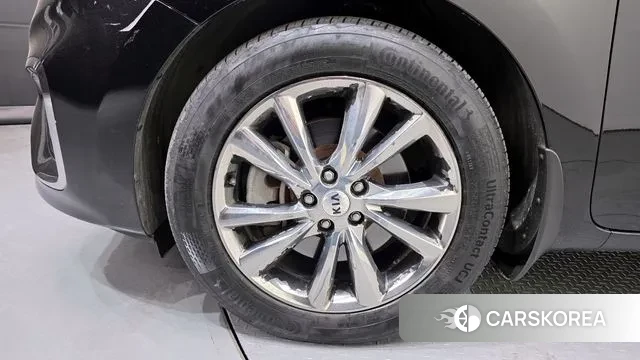 Kia The New Carnival id 3672639 из Кореи 15