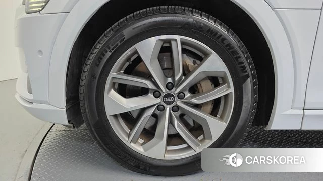 Audi e-Tron id 4854346 из Кореи 25