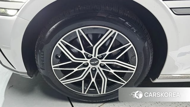 Genesis G90 (RS4) id 4641088 из Кореи 33