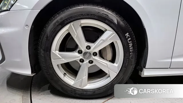 Audi A6 (C8) id 3469142 из Кореи 15