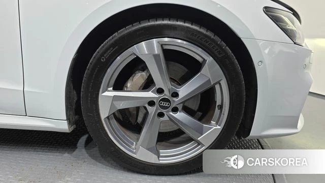Audi A7 (4K) id 4585851 из Кореи 15