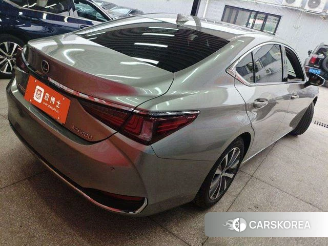 Lexus ES id 4333778 из Китая 8