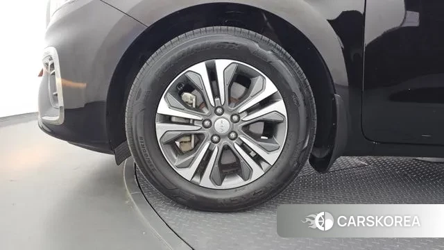 Kia The New Carnival id 3308180 из Кореи 15