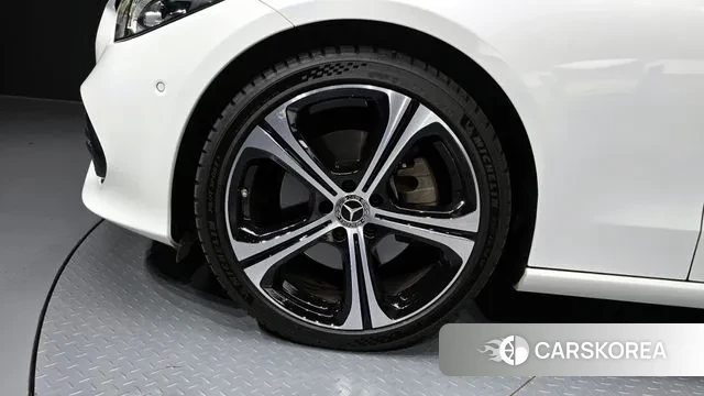 Mercedes-Benz C-Class W206 id 3104650 из Кореи 15