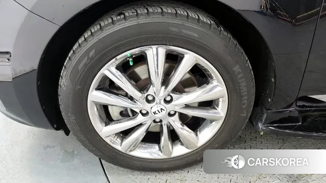 Kia The New Carnival id 3709265 из Кореи 15