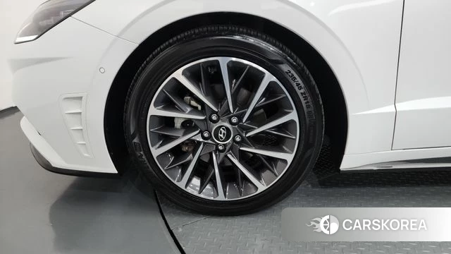 Hyundai Sonata (DN8) id 4470188 из Кореи 32