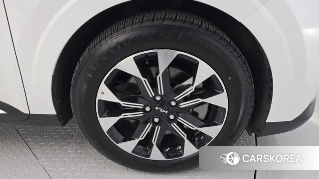 Kia Carnival 4th generation id 3389425 из Кореи 15